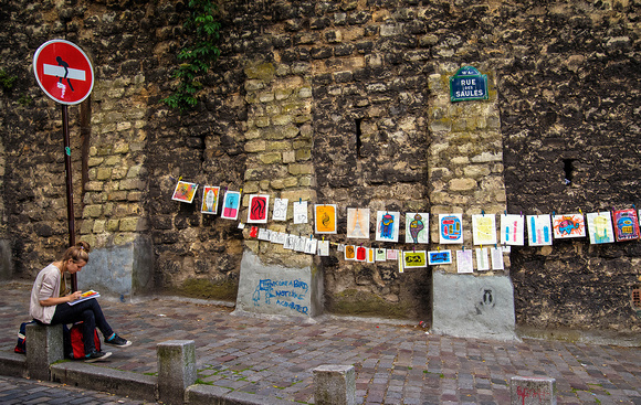 Sur la rue de Saules, Montmartre