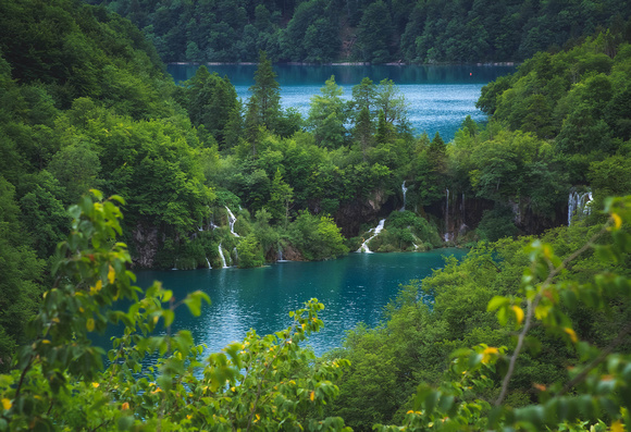 Kozjak jezero, falls of the upper lakes